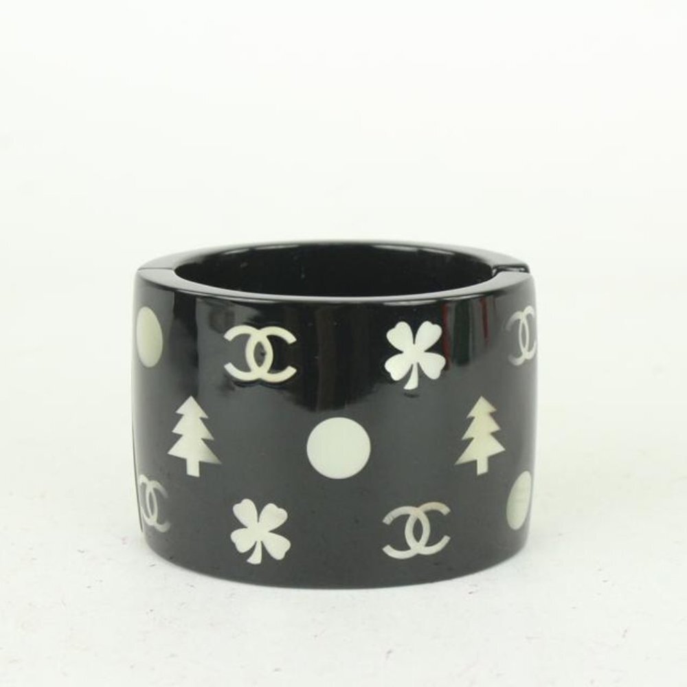Chanel 05A Black Tree Clover CC Charm Cuff Bangle